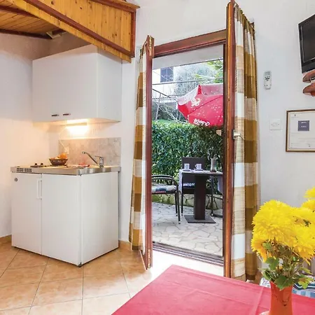 Apartment Mugeba 07 Poreč